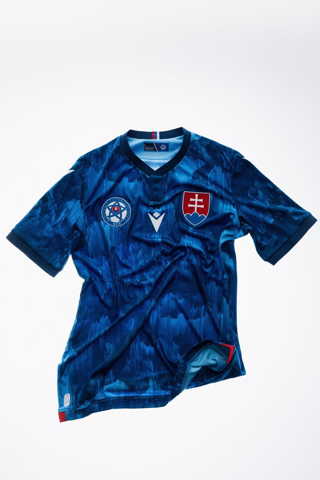 Oficiálny reprezentačný dres JUNIOR Macron MODRÝ 26/27 - 8053292651278