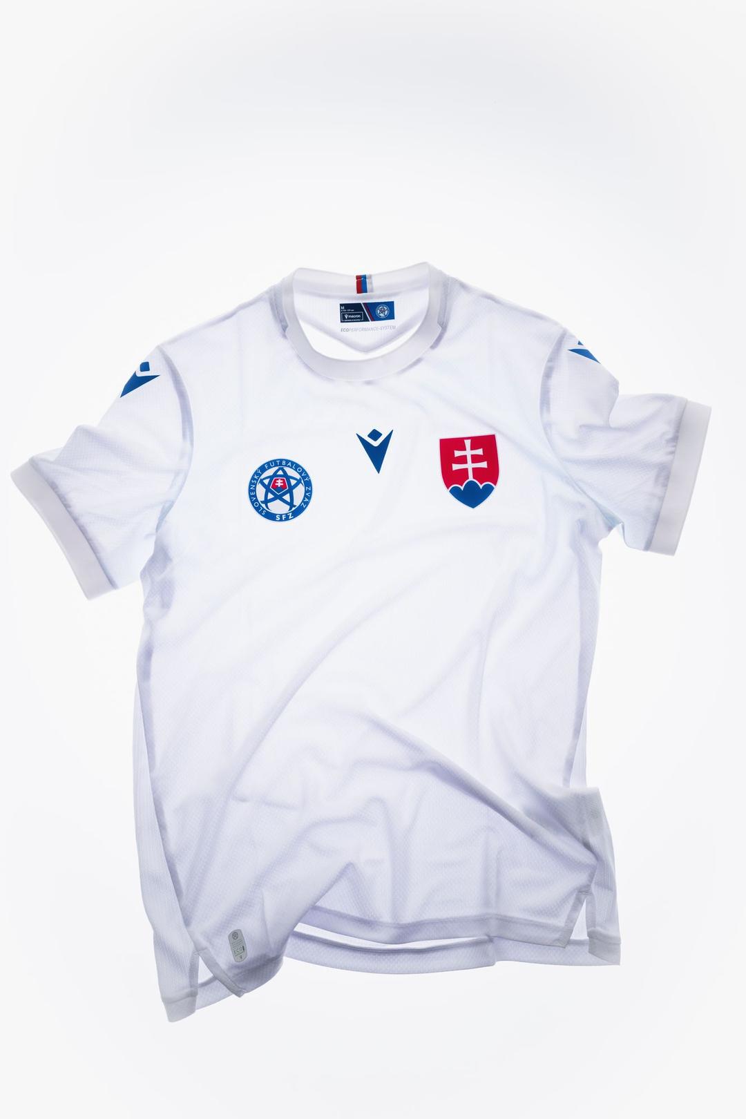 Oficiálny reprezentačný dres Macron BIELY 26/27 - 8053292760871